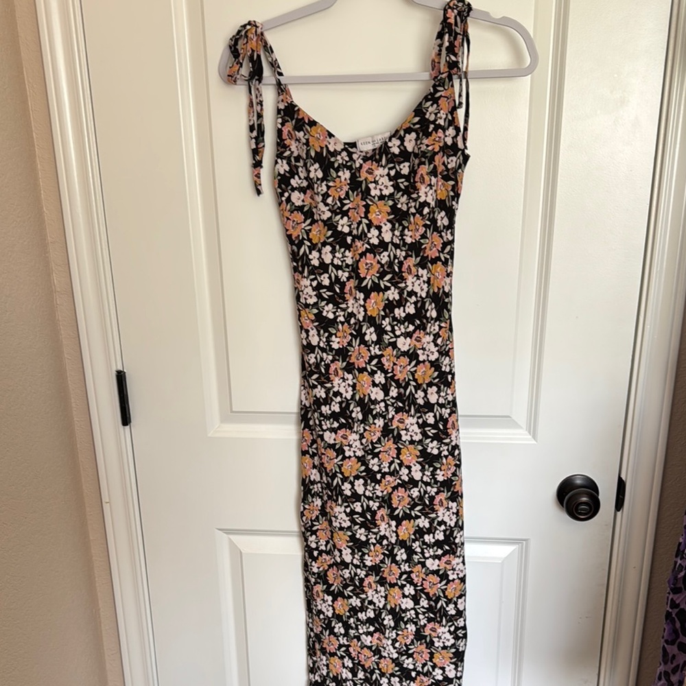Floral Black Maxi Dress
